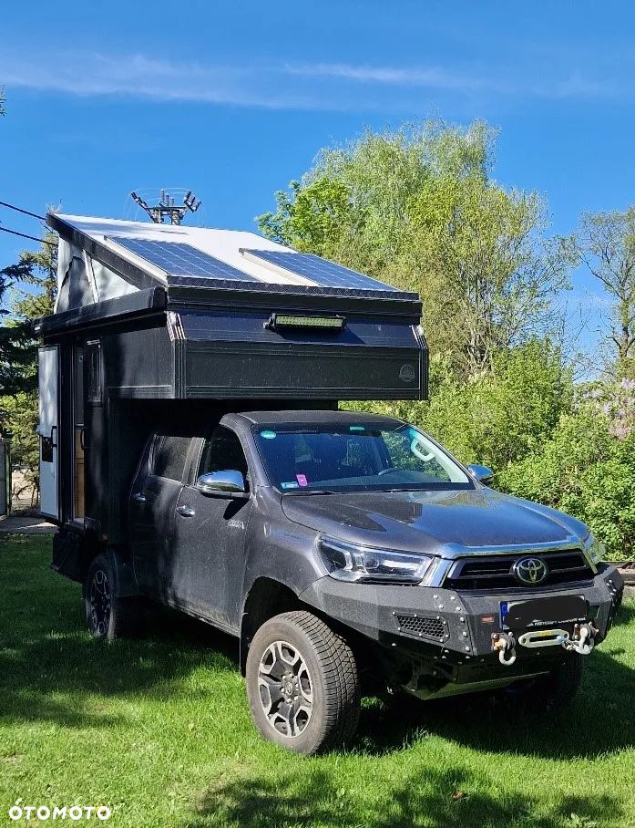 Toyota Hilux - 5