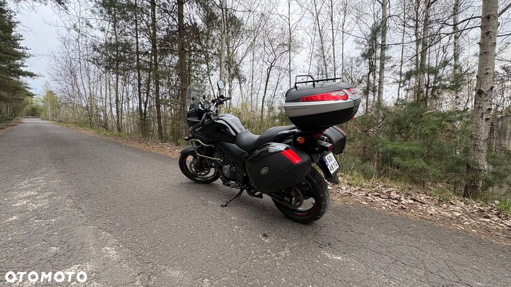 Suzuki V-STROM - 3