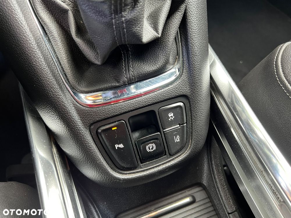 Opel Zafira 1.4 Turbo Business Innovation - 20