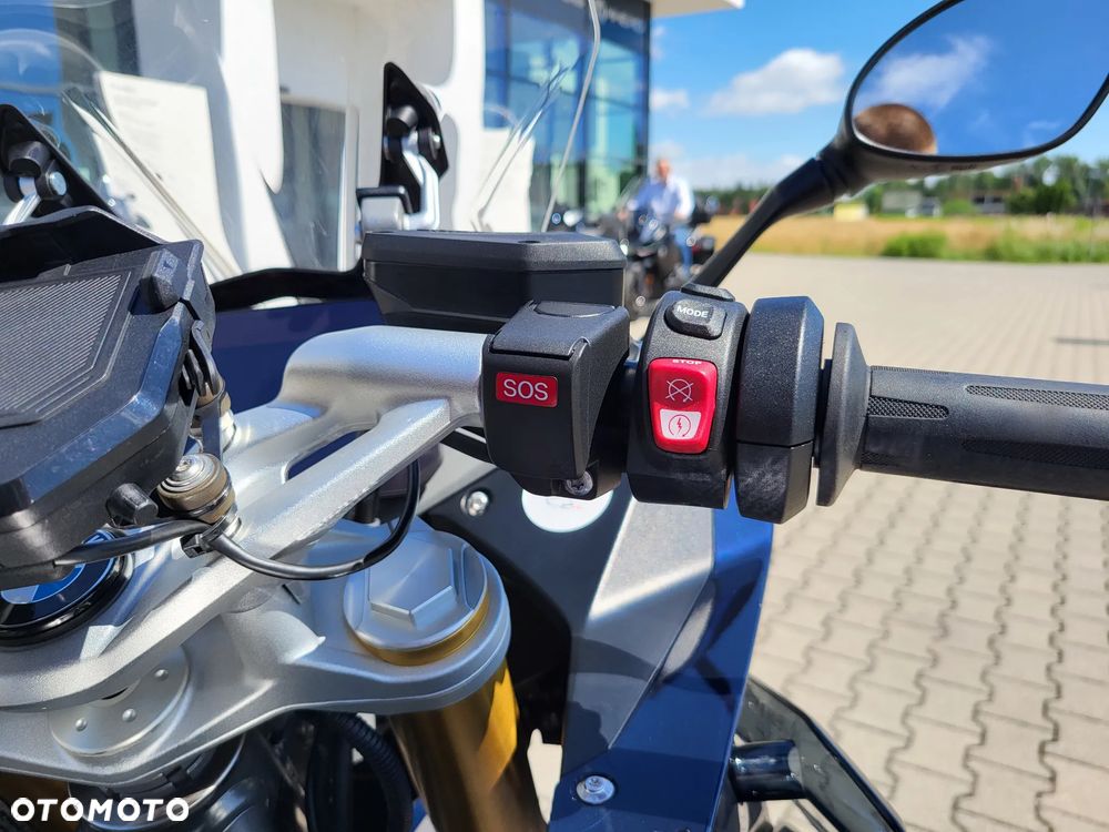 BMW RS - 9