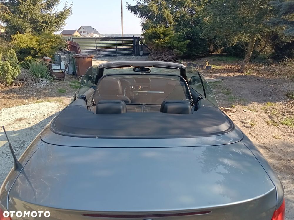 BMW Seria 1 120d - 4