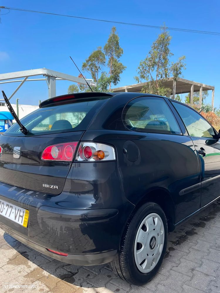 SEAT Ibiza - 4