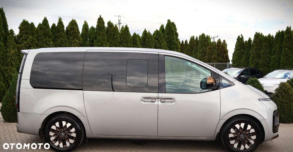 Hyundai Staria - 5