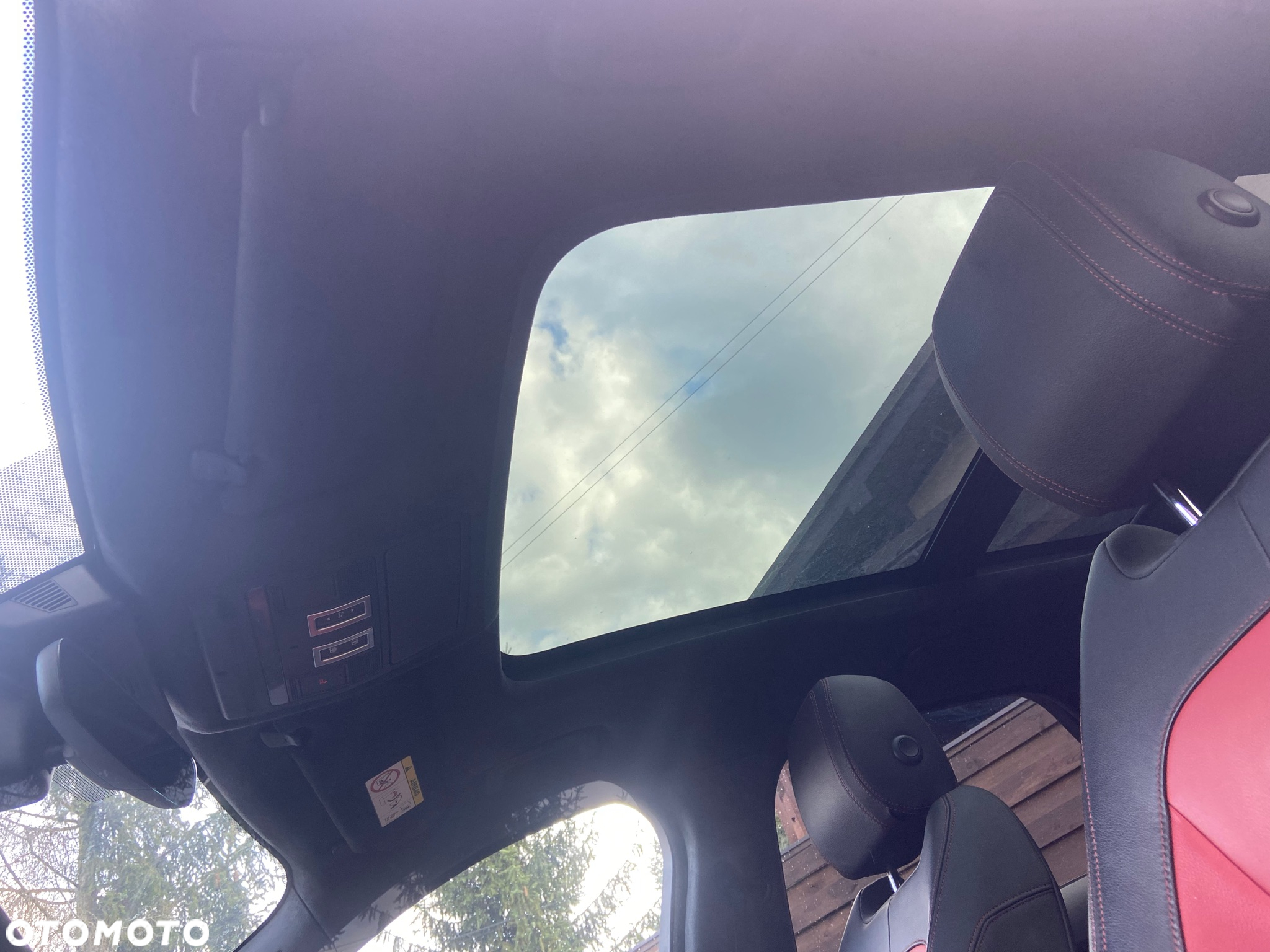 Jaguar F-Pace 25d AWD R-Sport - 17