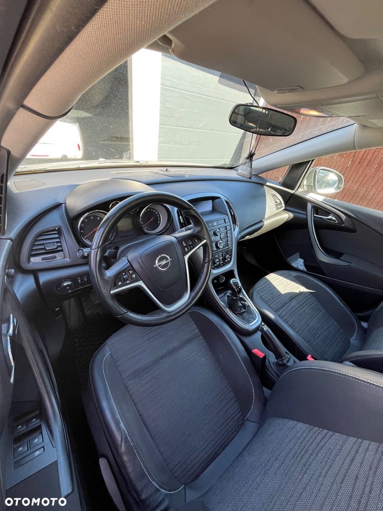 Opel Astra 1.4 T Active EU6 - 8