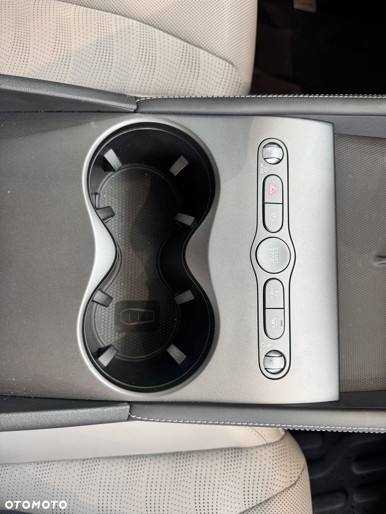 BYD Seal 6 - 16