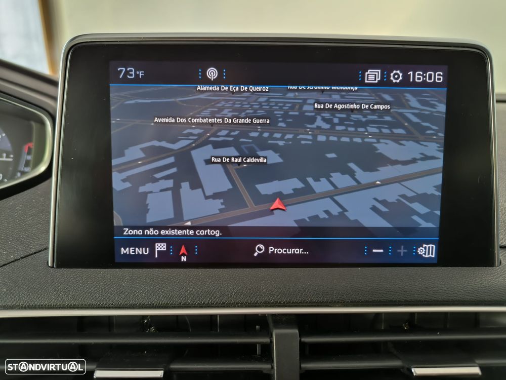 Peugeot 3008 PureTech 130 Stop & Start GPF Allure Pack - 11