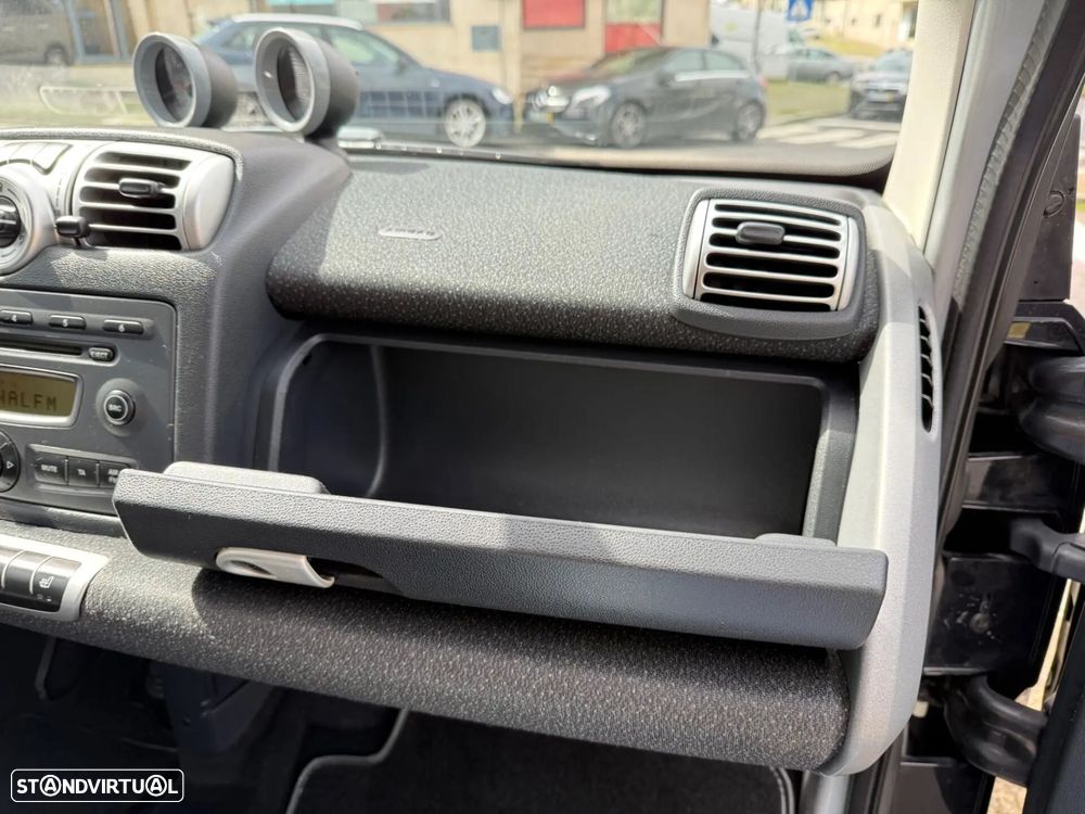 Smart ForTwo Coupé 0.8 cdi Passion 45 - 20