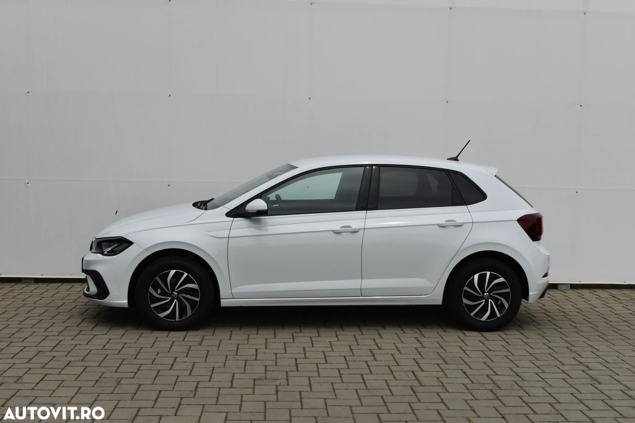 Volkswagen Polo 1.0 TSI DSG Life - 8