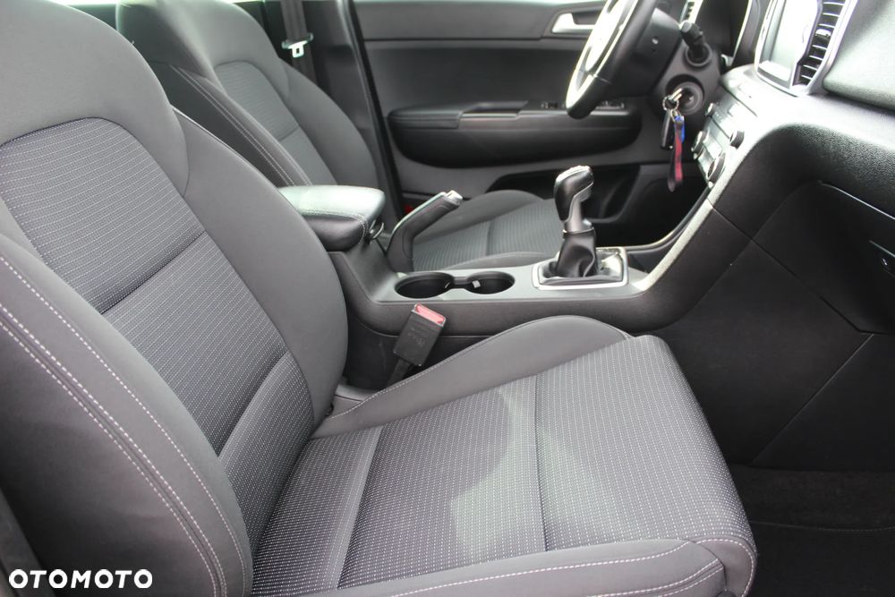 Kia Sportage 1.6 GDI L 2WD - 8