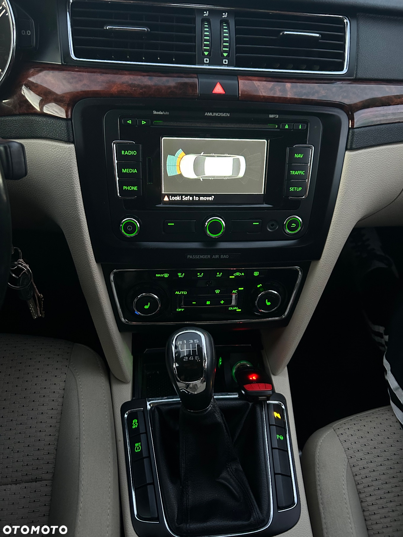 Skoda Superb 1.8 TSI Elegance - 17