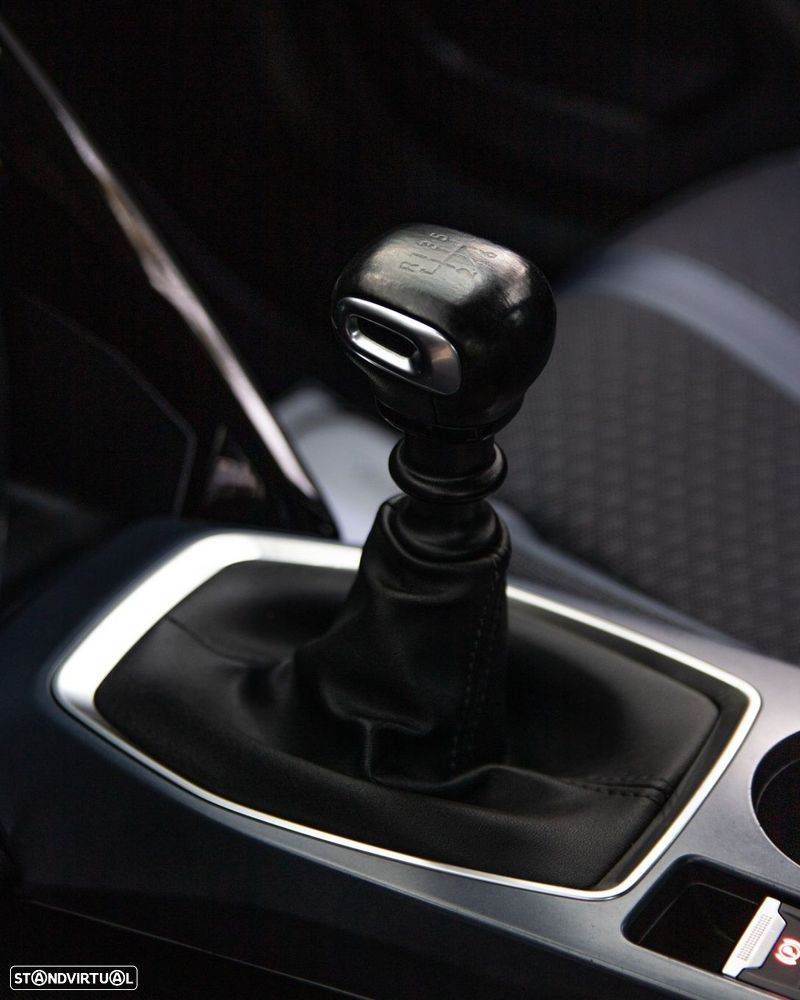 Peugeot 2008 1.2 PureTech Allure Pack - 10