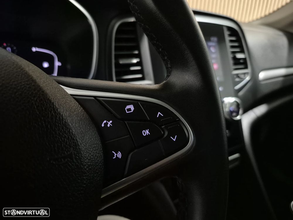 Renault Mégane Sport Tourer BLUE dCi 115 LIMITED - 12