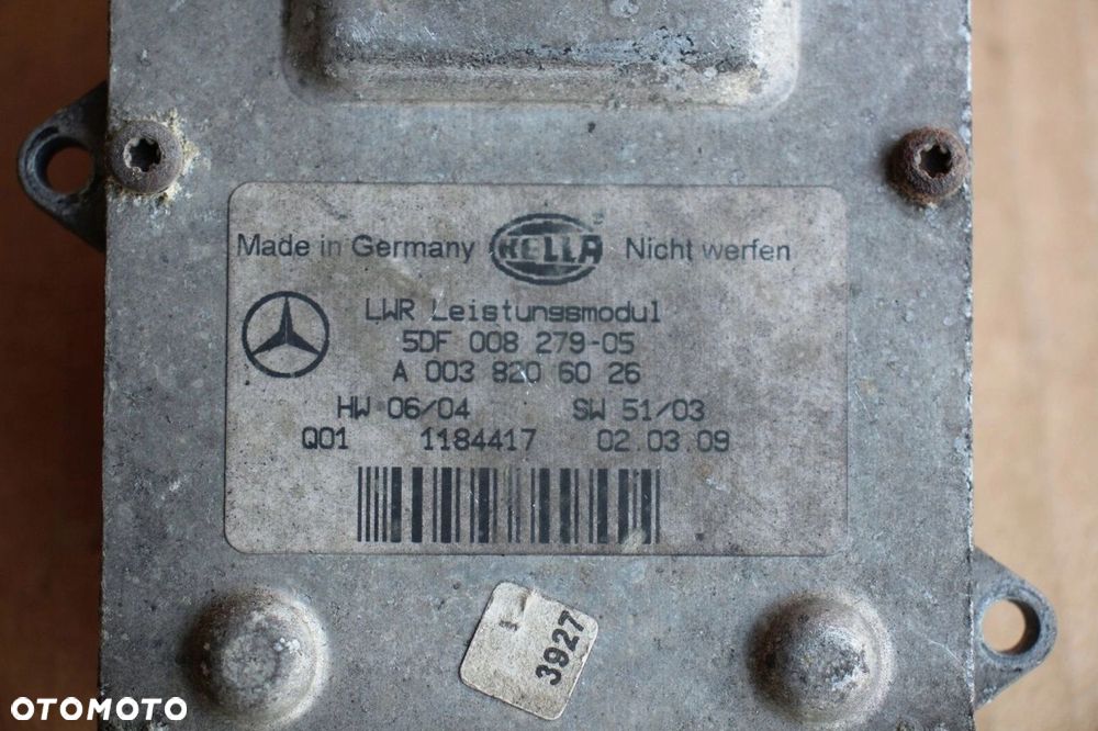 Moduł skrętu Lampy przód przedniej XENON Mercedes w211 0038206026 - 2