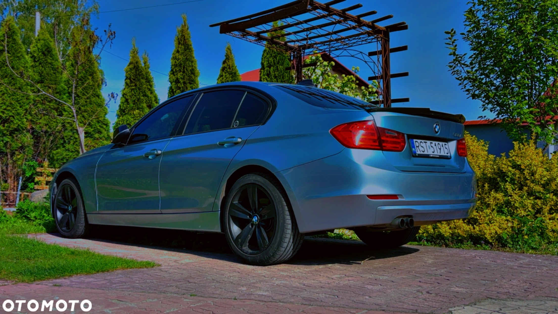 BMW Seria 3 328i - 3