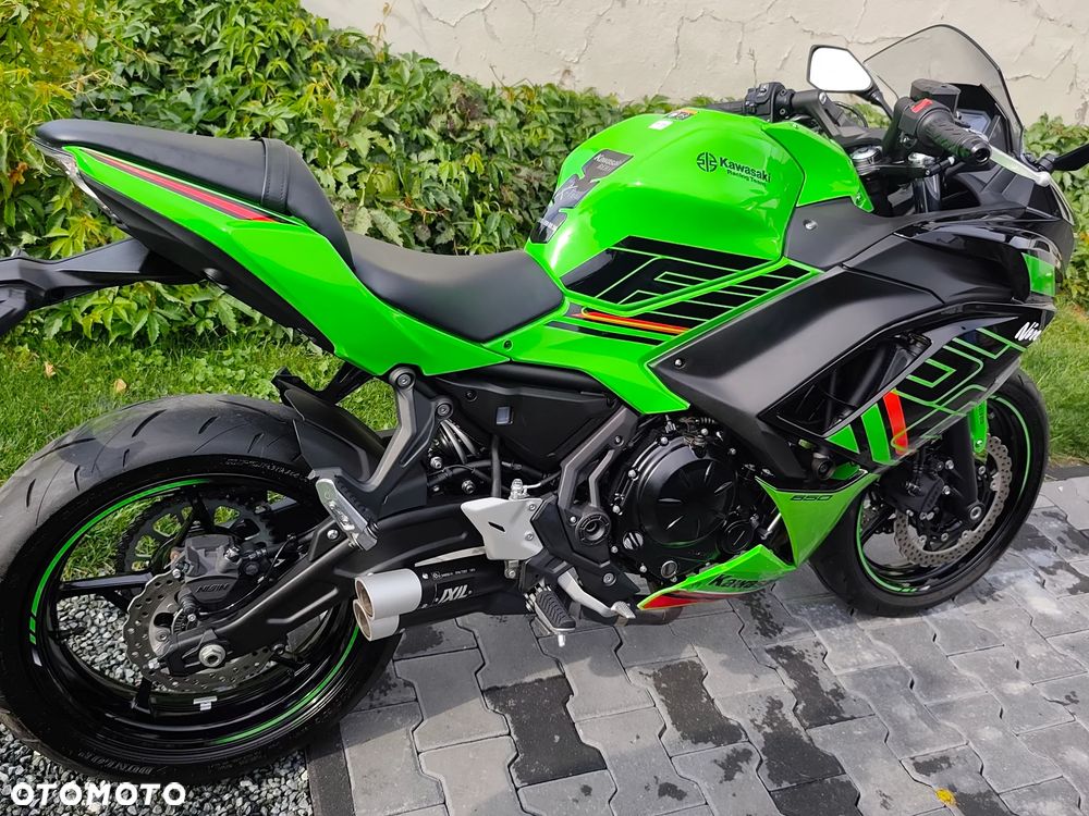Kawasaki Ninja - 12