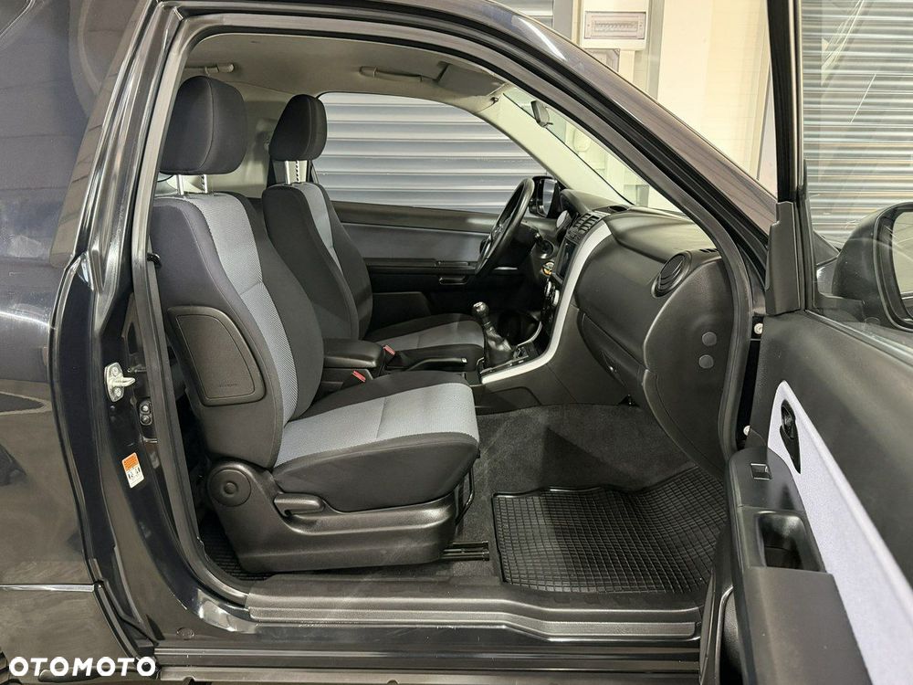 Suzuki Grand Vitara - 23