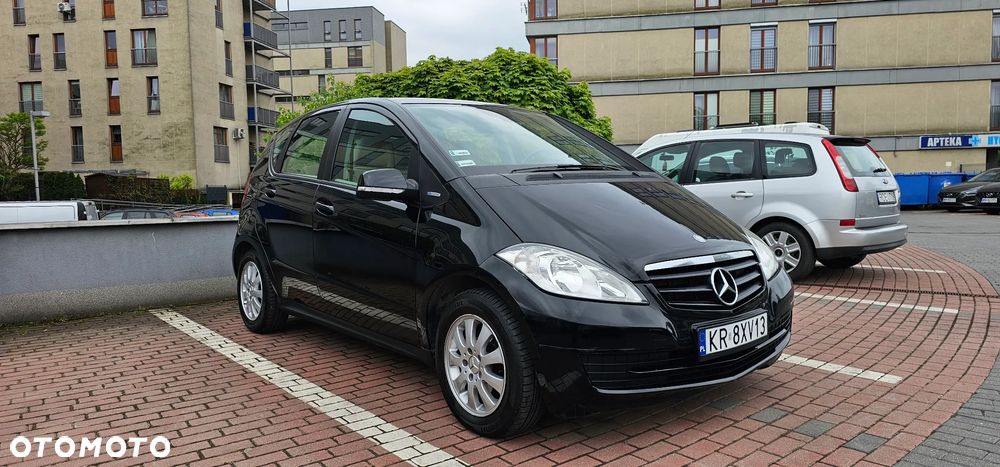 Mercedes-Benz Klasa A 150 BlueEFFICIENCY Avantgarde - 2