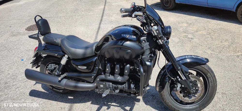 Triumph Rocket X - 2