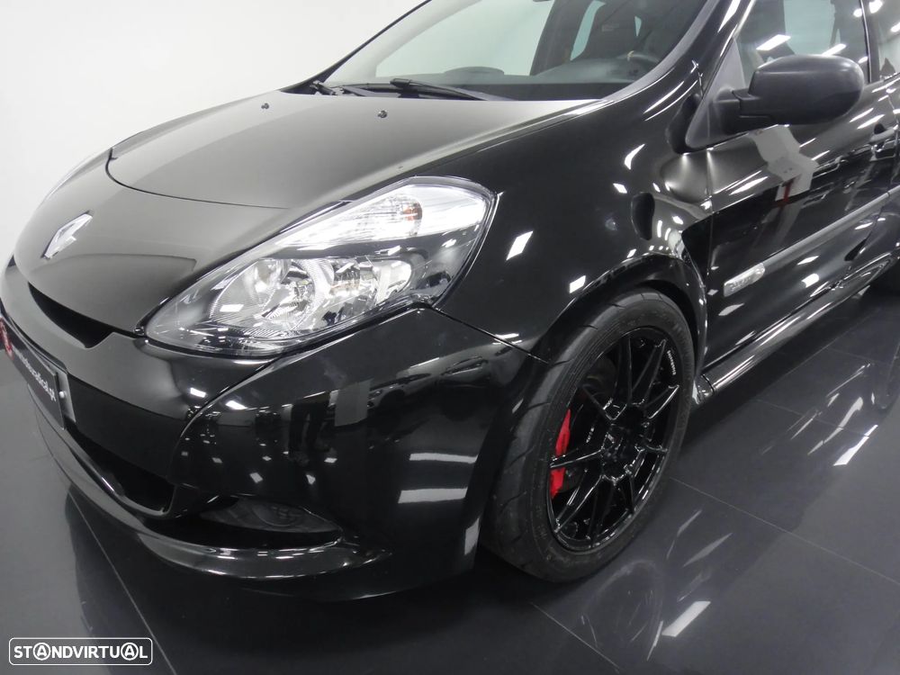 Renault Clio 2.0 16V Sport - 5