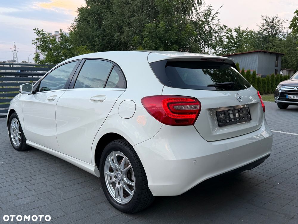 Mercedes-Benz Klasa A 180 (BlueEFFICIENCY) Style - 4