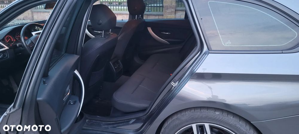 BMW Seria 3 - 11