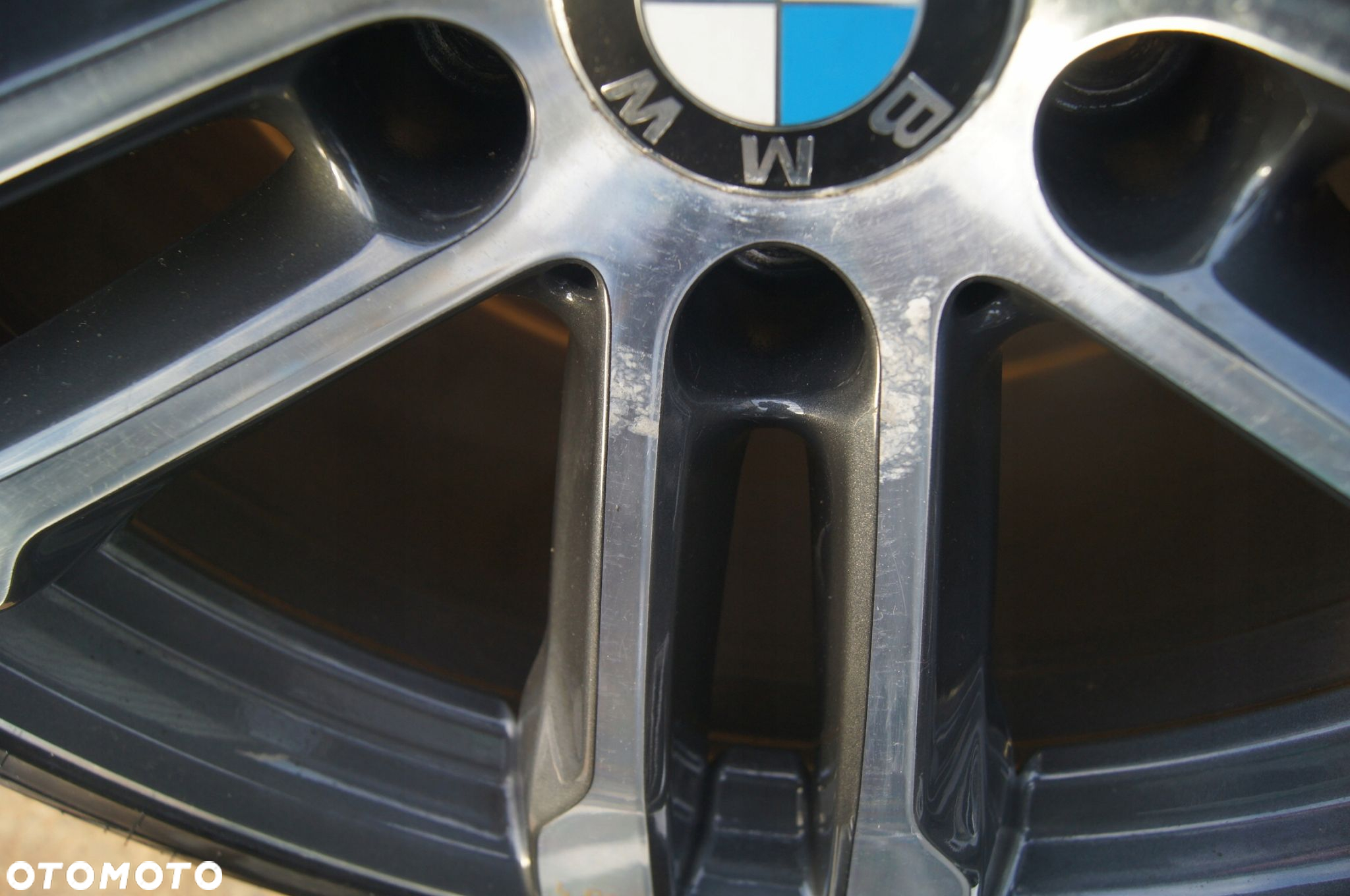 BMW X6 F16 M50 Alufelgi Felgi koła 20 - 13