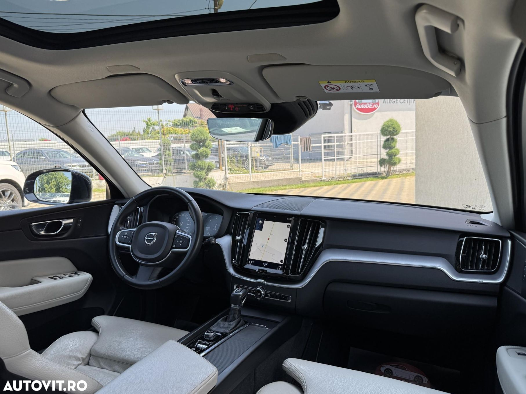 Volvo XC 60 D4 Momentum Pro - 6