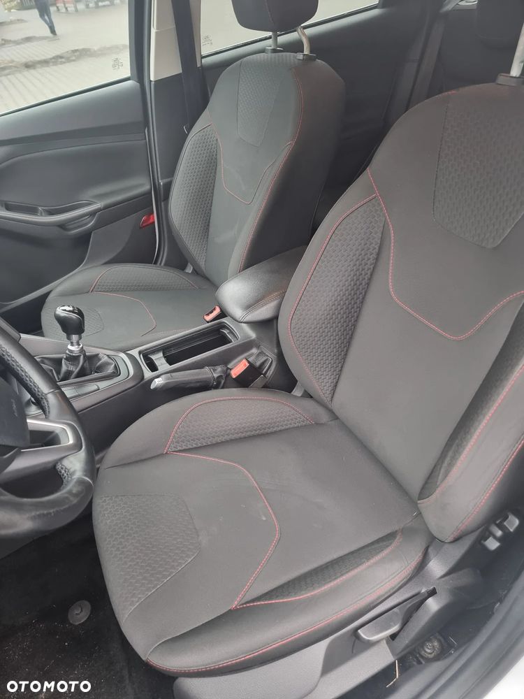Ford Focus 1.5 EcoBoost Red Edition ASS - 7