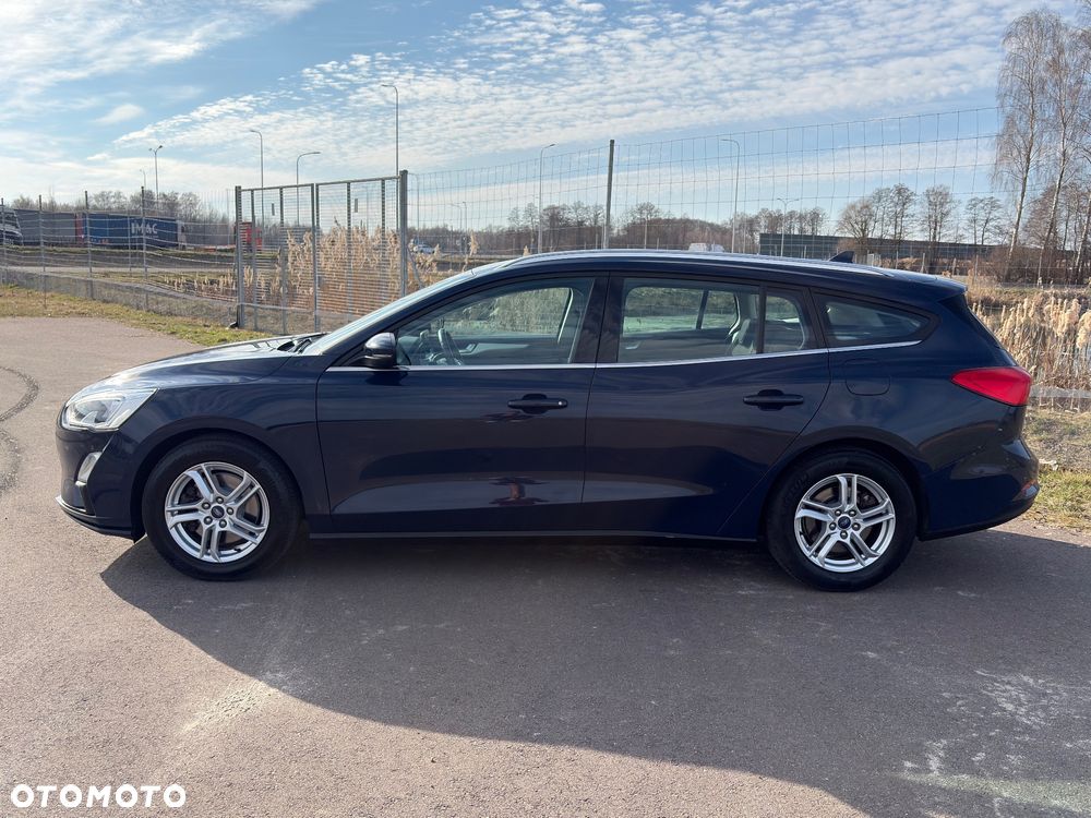 Ford Focus 1.0 EcoBoost Titanium - 3