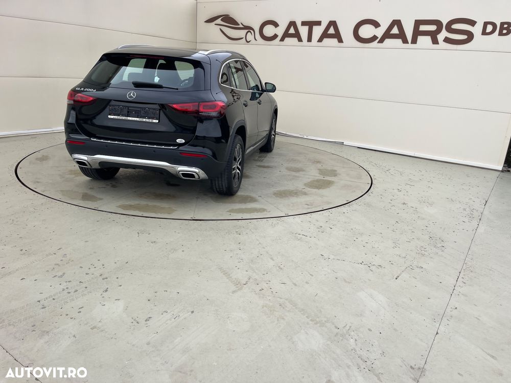 Mercedes-Benz GLA 200 d 8G-DCT Style - 14