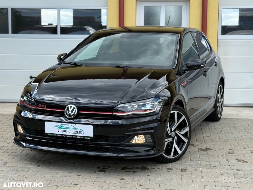 Volkswagen Polo 2.0 TSI DSG GTI - 2