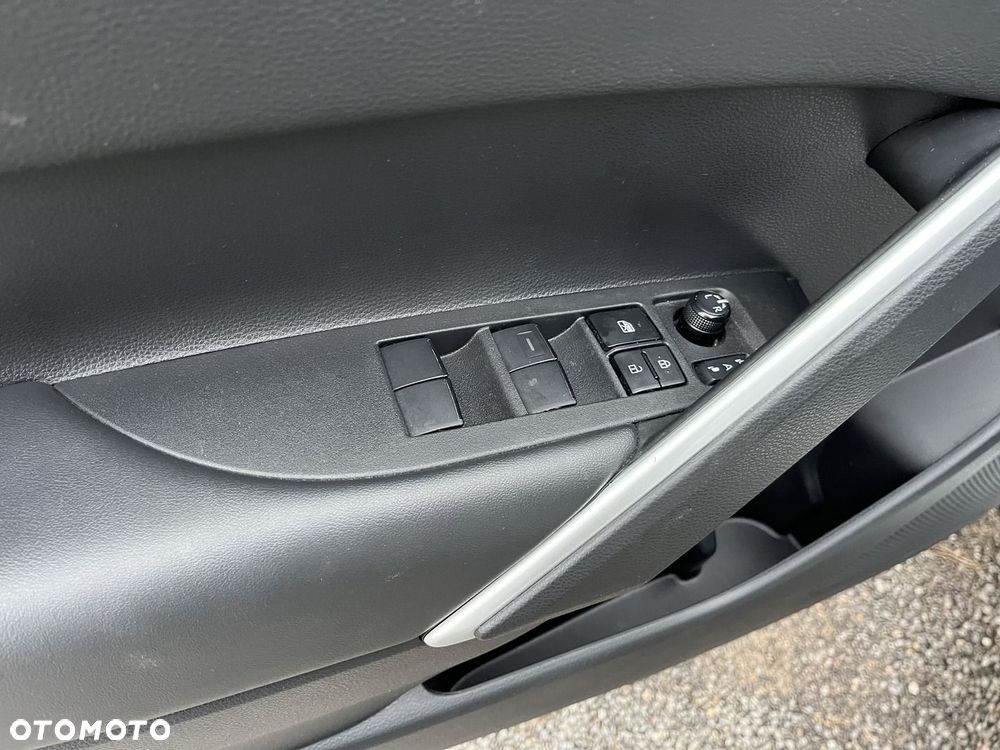 Toyota Corolla Cross 2.0 Hybrid Comfort - 20