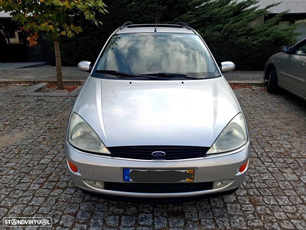 Ford Focus SW 1.6 Ghia - 10