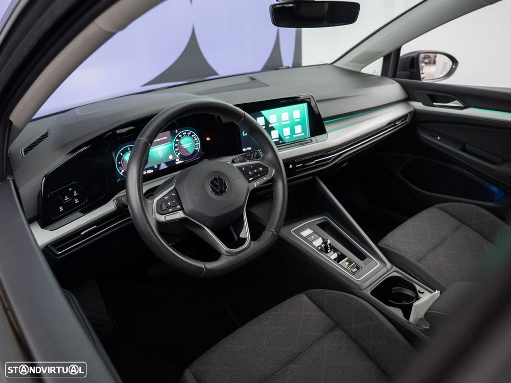 VW Golf 2.0 TDI Life DSG - 12