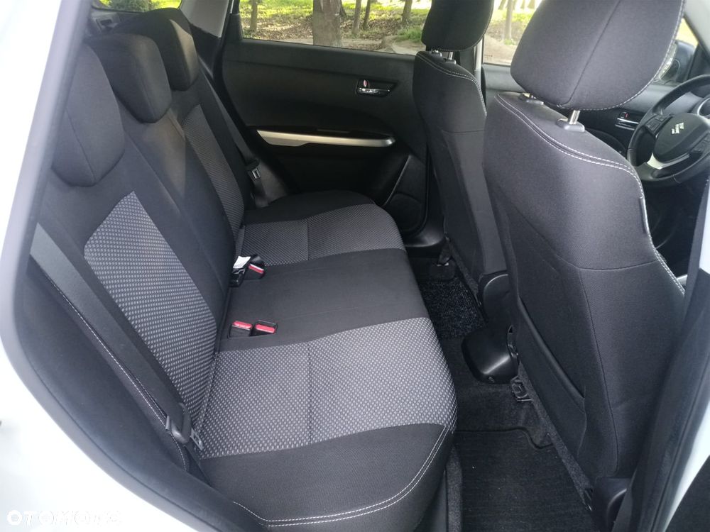 Suzuki Vitara 1.6 (4x4) Allgrip Comfort+ - 18