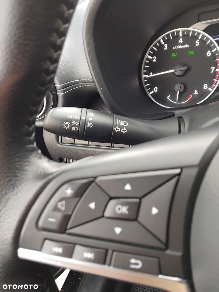 Nissan Juke 1.0 DIG-T N-Connecta - 9