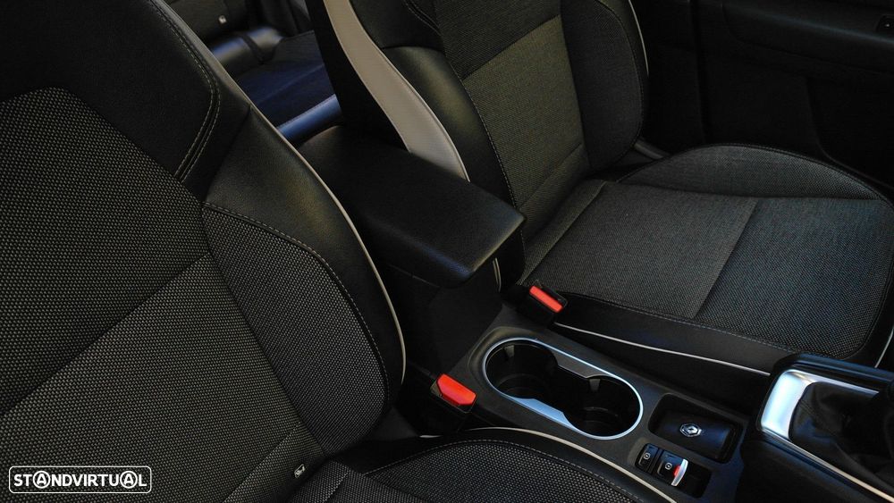 Renault Captur 1.0 TCe Techno - 33