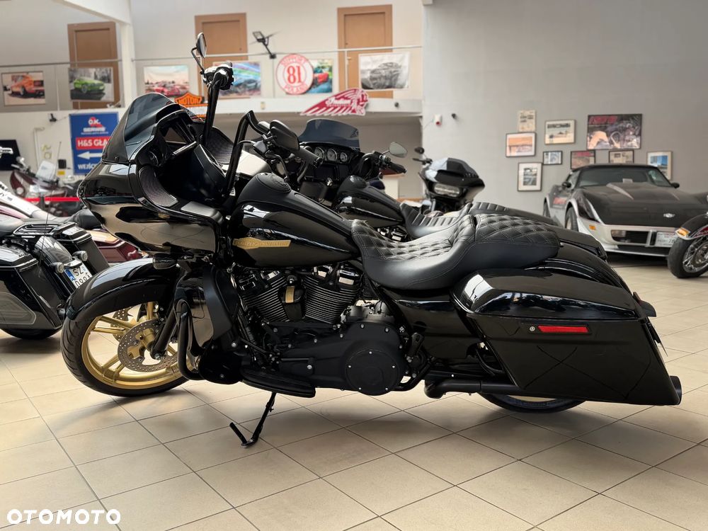 Harley-Davidson Touring Road Glide - 7