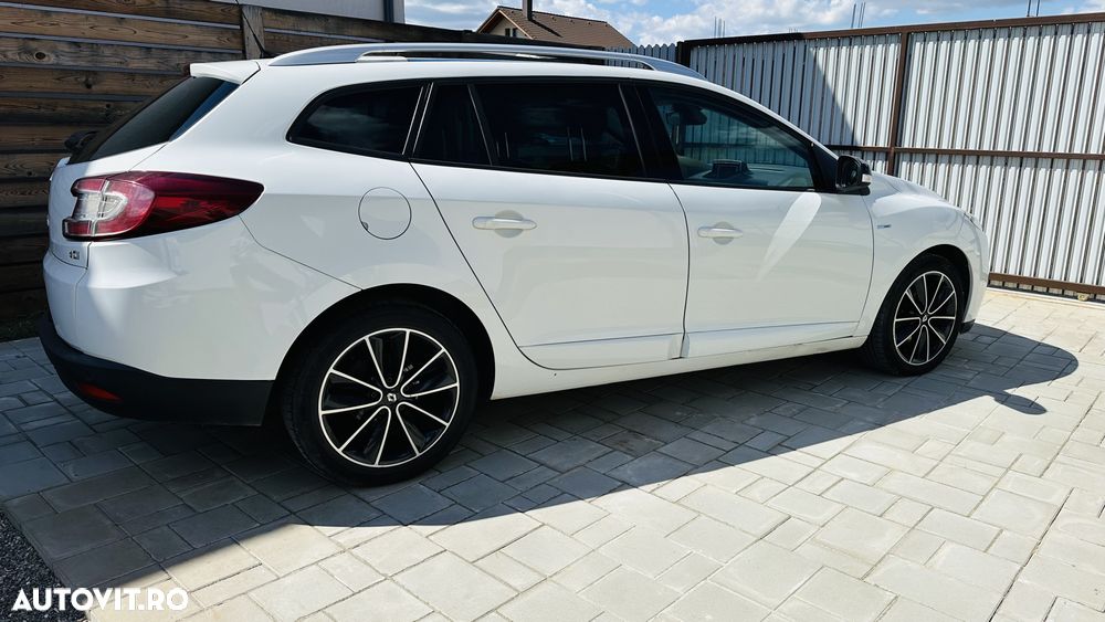 Renault Megane dCi 110 FAP EDC Bose Edition - 4