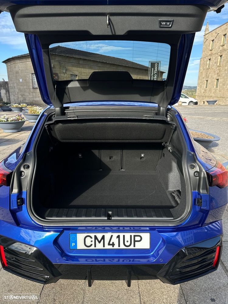 BMW iX2 - 16