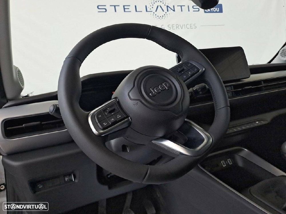 Jeep Avenger 1.2 GSE T3 Altitude - 12