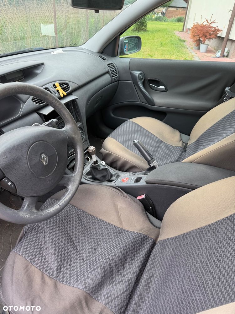 Renault Laguna 1.9 dCi Dynamique - 3