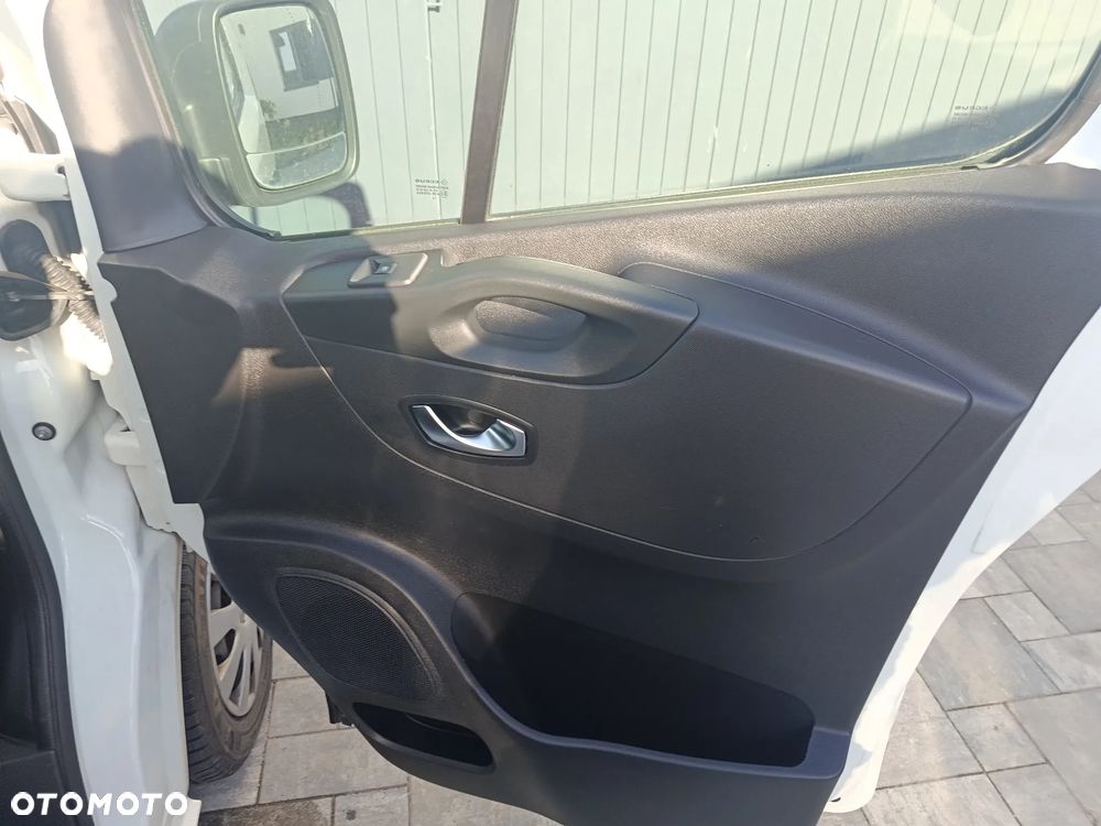 Renault TRAFIC - 14