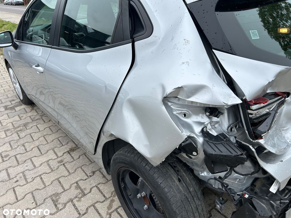Renault Clio - 21