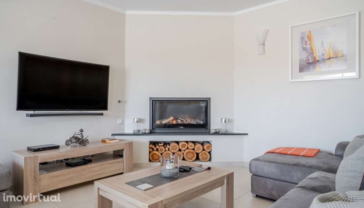 Magnífica moradia V5, com piscina, à venda na Guia, Algarve - Grande imagem: 5/34