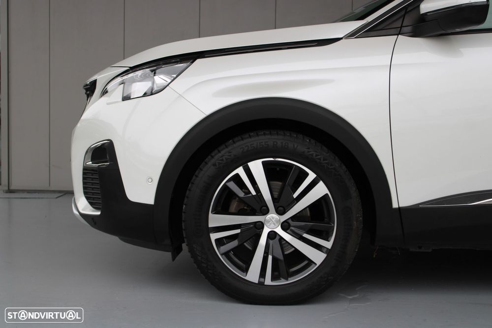 Peugeot 3008 1.5 BlueHDi Allure EAT8 - 4