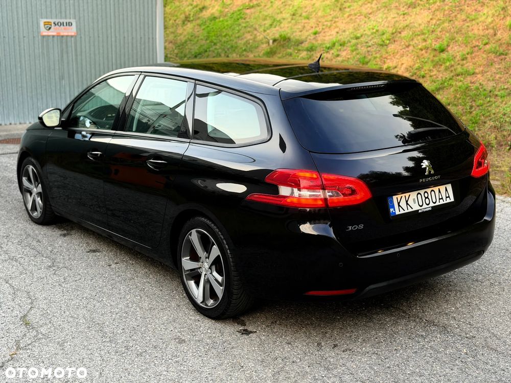 Peugeot 308 1.2 PureTech Active S&S - 4