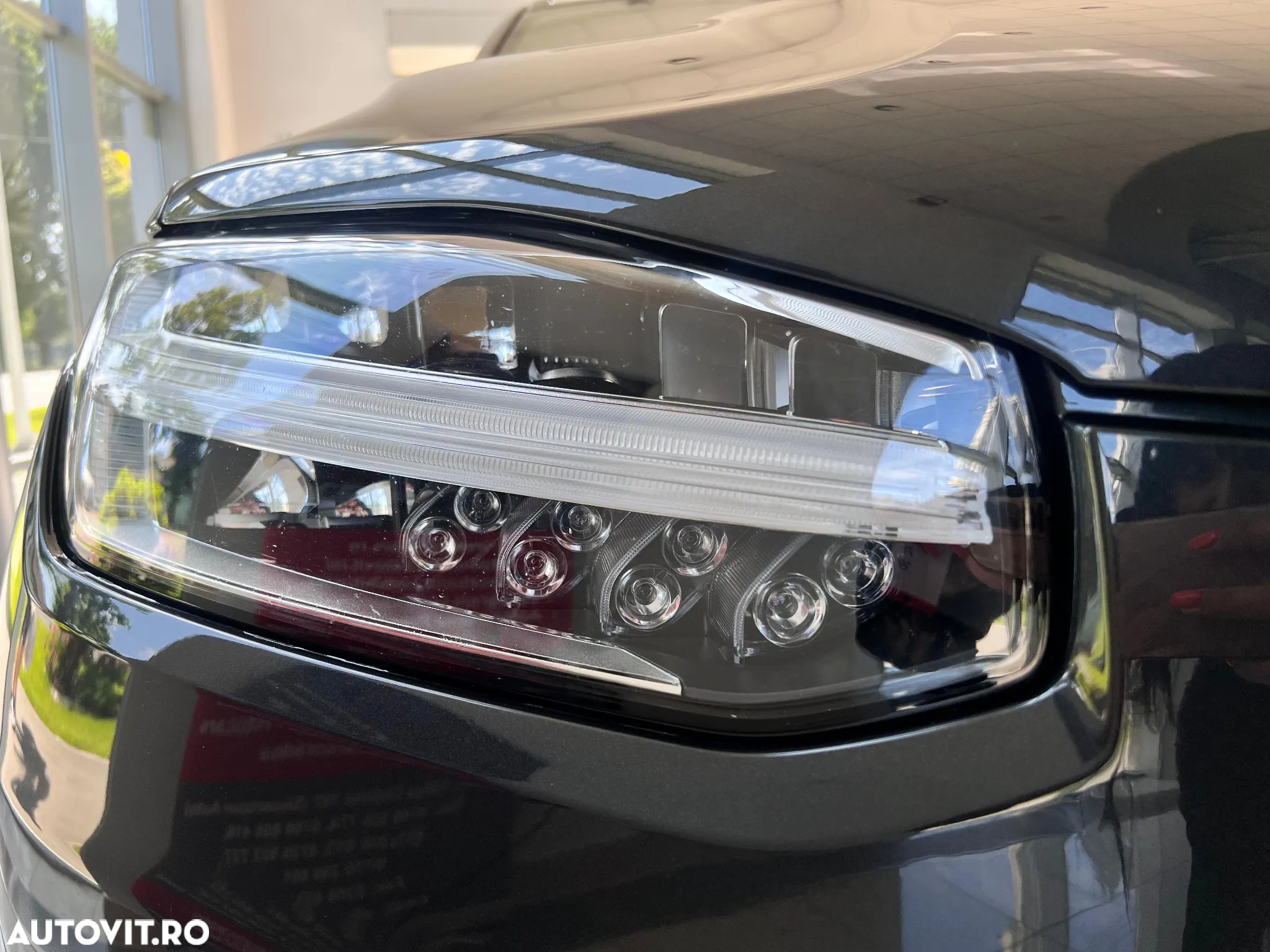 Volvo XC 90 - 25
