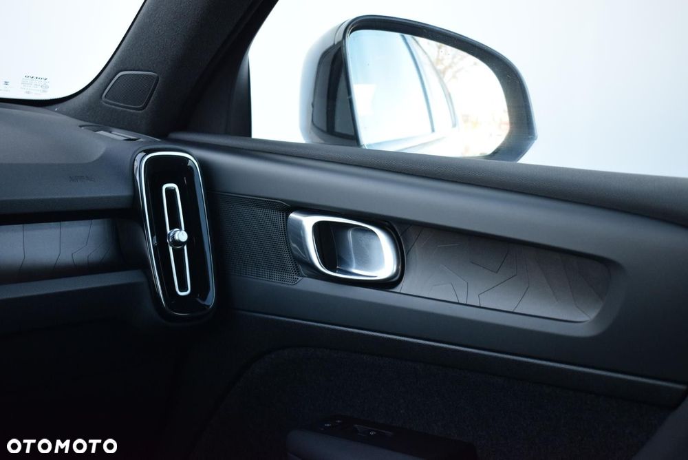 Volvo XC 40 - 16
